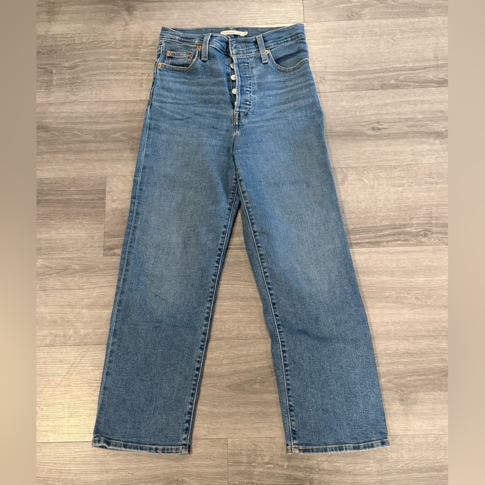 Levi Ribcage Straight Ankle Jeans